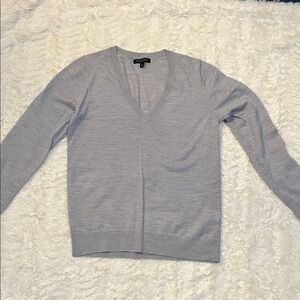 Banana Republic Heather Gray V-Neck Pullover